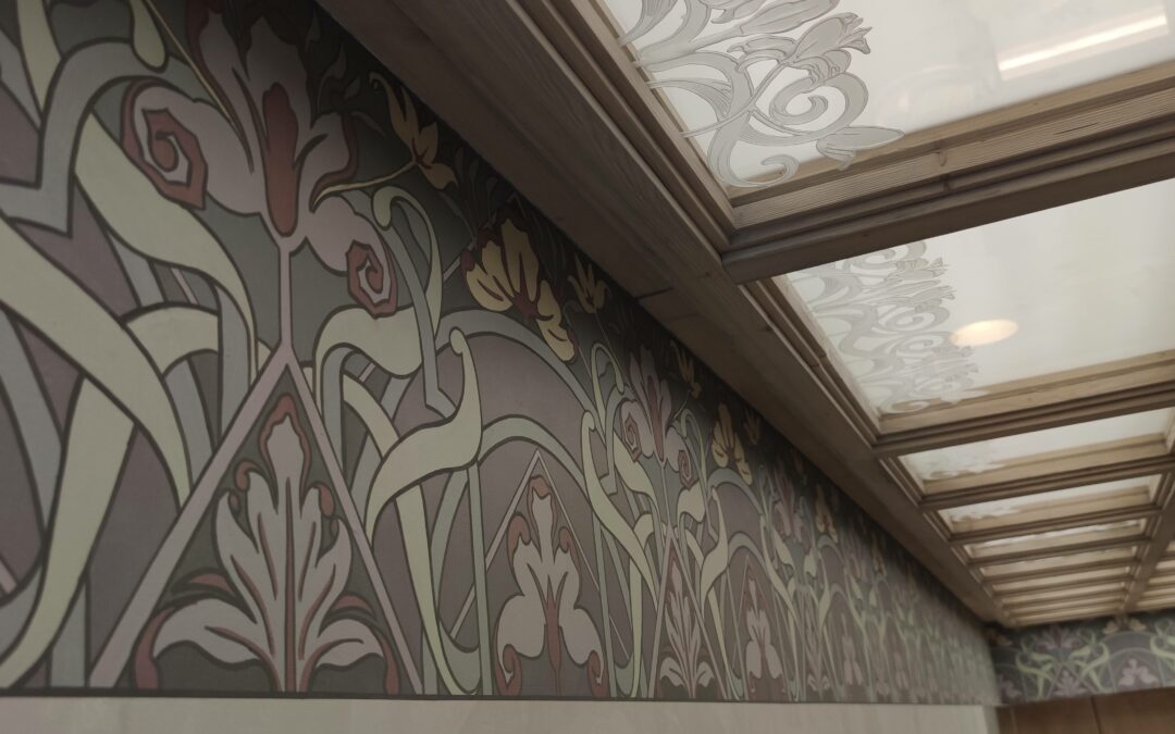 Frise de style Art nouveau/Art deco – Hôtel Le Lys Martagon – Courchevel